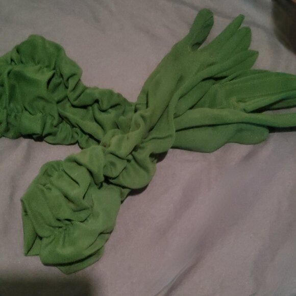 VINTAGE GREEN  GLOVES - Picture 1 of 7